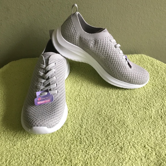 Skechers Sports Memory Foam Slip On Gray Woman’s Sneaker’s - Picture 1 of 12
